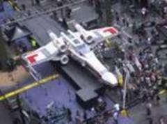 Biggest LEGO model ever, Star Wars X-Wing lands in Times Square