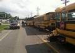 2 bus drivers fair after pileup