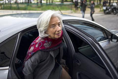 IMF chief grilled for second day over payout scandal