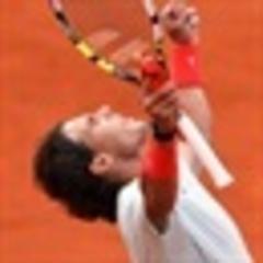 Federer hails Nadal return