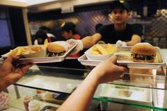 Fatburger Patties Walmart: Company Introducing Burgers at Walmart